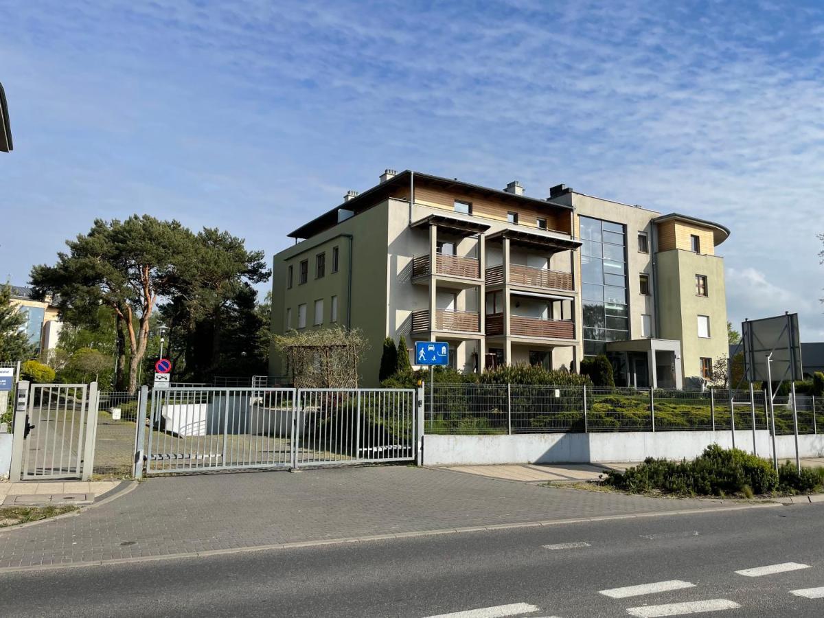 Apartament Przystan W Ustce - 120 M2 - 200 M Od Plazy Mickiewicza 2 Ustka Exterior foto