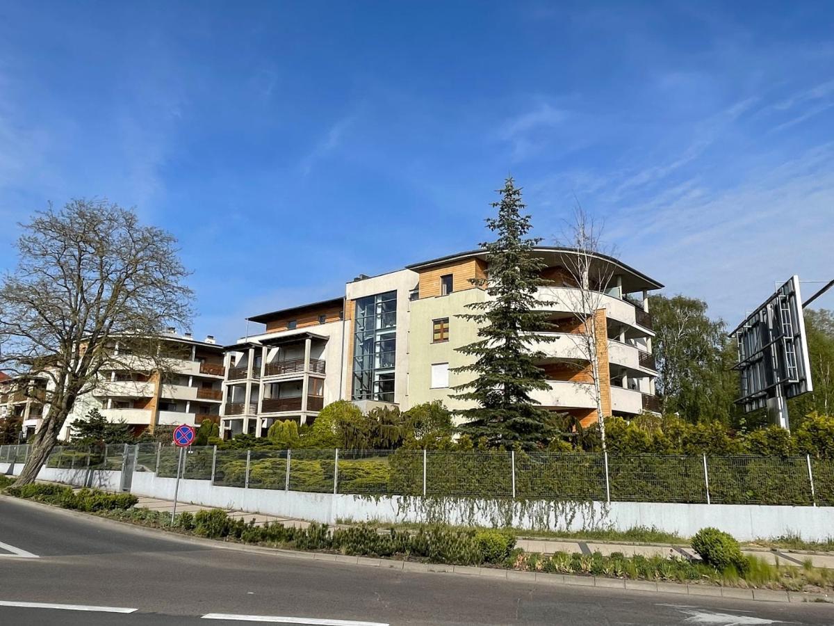 Apartament Przystan W Ustce - 120 M2 - 200 M Od Plazy Mickiewicza 2 Ustka Exterior foto