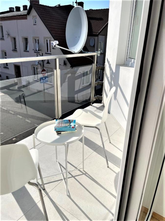 Apartament Przystan W Ustce - 120 M2 - 200 M Od Plazy Mickiewicza 2 Ustka Exterior foto